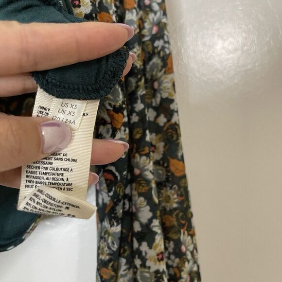 FREE PEOPLE GREEN FLORAL MULTI MESH CROPPED KEYHOLE BACK BLOUSE SIZE XS - Picture 7 of 9